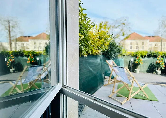 Le Nid Du Parc Apartment